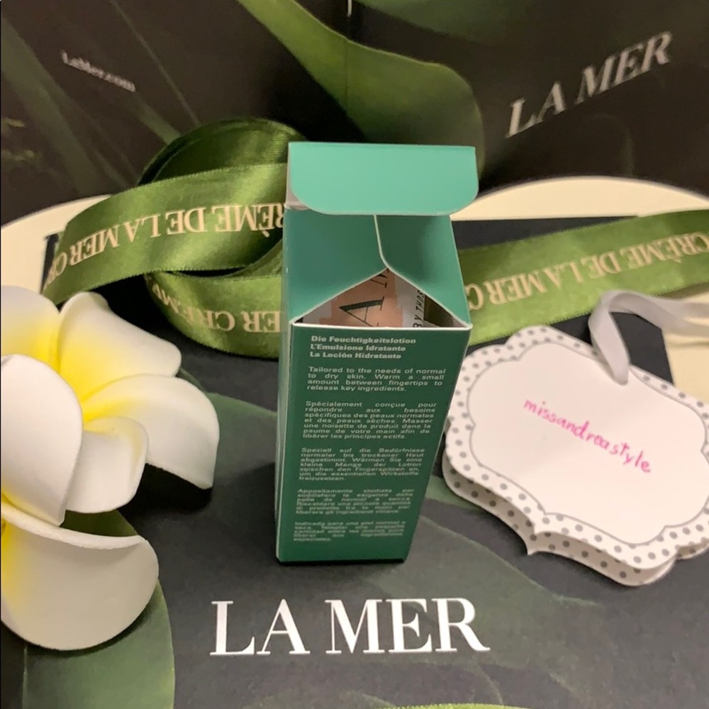 La Mer The Moisturizing lotion 0.24 Try me! - Picture 3 of 5